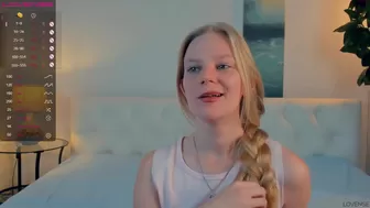 summergrime chaturbate cute shmara pulls pussy