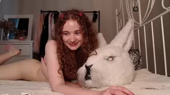 hi_im_lily chaturbate  greedily fucks herself with a toy