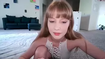 lunaaversee chaturbate  with a toy in the ass