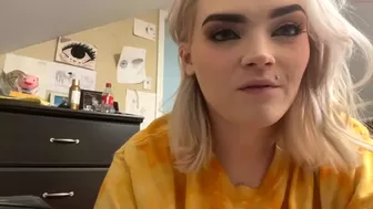 alexisallore chaturbate naughty passion caresses shaved pussy
