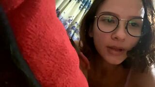 zarioms chaturbate a cool lady is dancing a striptease slowly
