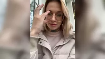 SarahLust december-31-2022 HD
