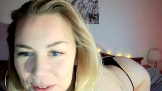 EllaBellee stripchat 2023 hd webcam record