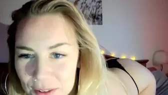 EllaBellee stripchat 2023 hd webcam record