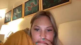 maee23 chaturbate Feb-4-2022 HD