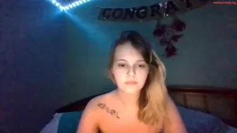 linnay18 chaturbate webcam march-1-2023