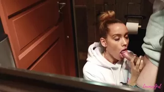 luxurygirl Mirror blowjob in the toilet
