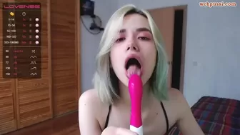 acidrave Petite schoolgirl sucks a pink toy