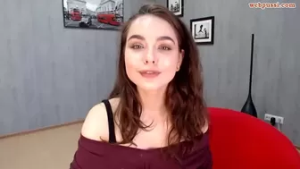 girl_of_yourdreams New cam teen in spy show show
