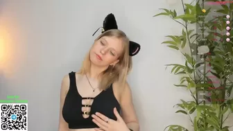 Maydadurston Chaturbate Thin Young Model Take Off Her Panties 20-Apr-2024