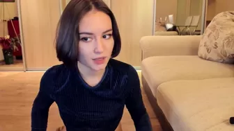 michi_souffl Young beauty stripped in public show