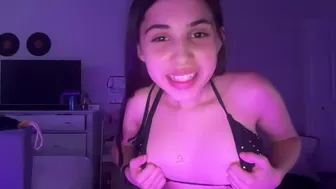 Babycakesnessa1 Chaturbate Juicy Girl 2025-01-01