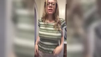 Mia Collins onlyfans 21 March 2022