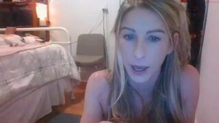 riley_waters chaturbate Cute doll fucks shaved pussy