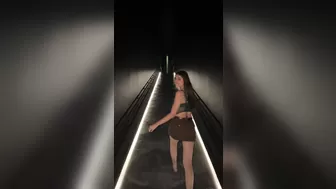 Laaras2 Onlyfans 22-11-2025 Young Babe