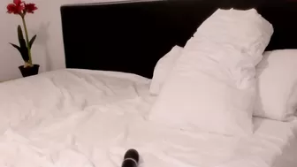 sweetgirlandbigcock chaturbate  busty bitch cums