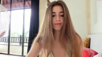 coy_amina chaturbate Slut in stockings caresses shaved pussy