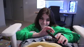 Hannahowo onlyfans girl masturbates