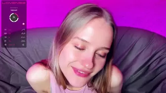 tinaaarpp chaturbate Sexy woman shows off gorgeous body