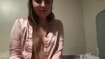 scarlets3crt134 chaturbate Naughty bitch gently jerks her pussy