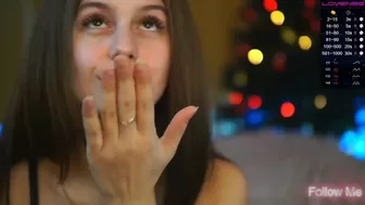 plump_bums chaturbate Appetizing slut furiously shoves vegetables in her cunt