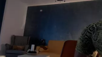 banditaa myfreecams Naughty bitch fucks pussy