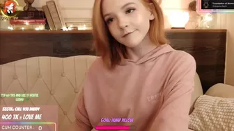 Ginger_Pie excellent camerawork sex chat show part 3
