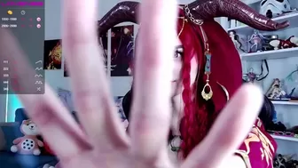 Madnessalise camerawork sex chat video part 4