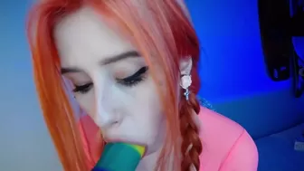 hot Emmbielle april show 4