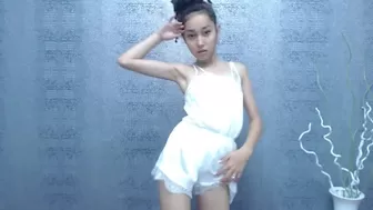 Ellishee camerawork april show