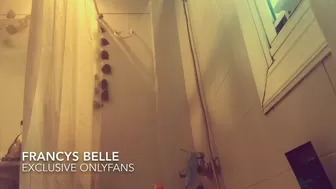 Francysbelle onlyfans Busty bitch shows her body