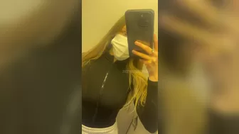 Zarax onlyfans Impressive wench effectively jerks her cap