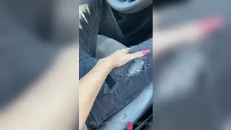 sara__mascaraaka Hot women slapping each other