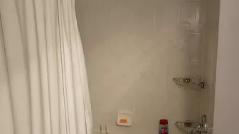niksindiann onlyfans Nude bitch shows intimate charms