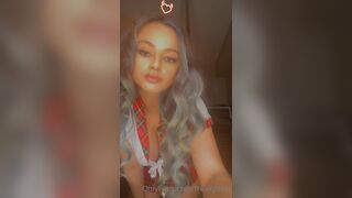 Mega onlyfans Cute babe showing curvy shapes
