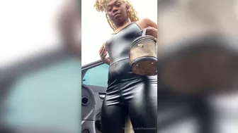 Creamiest Pussy aka fmereloaded onlyfans 28-02-2022 webcam masturbation