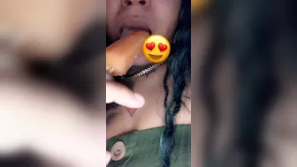 chanellysidney onlyfans Attractive lady bares boobs