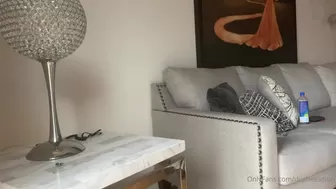 Duchess Dior aka dazedoverduchess onlyfans Mature lady fingering both holes hard