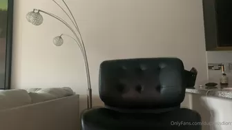 Duchess Dior aka dazedoverduchess onlyfans Cute bitch masturbates with a vibrator