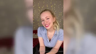 Chloe Cream aka chloe_cream onlyfans Gorgeous bitch dancing striptease