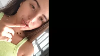 Ariana Van onlyfans Pretty woman fucks her ass in front of webcam