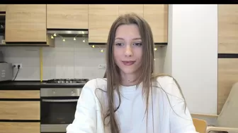 justf0rtalk chaturbate Exquisite beauty furiously plows herself in the field cap