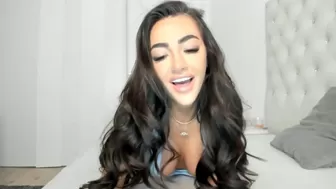 iamjoyxs chaturbate Cute bitch sucks sex toy