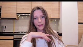 justf0rtalk_06052022 chaturbate Luxurious harlot poses in fr
