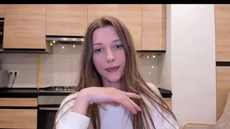 justf0rtalk_06052022 chaturbate Luxurious harlot poses in fr