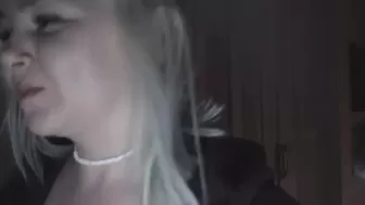 kipsy420 chaturbate Flirtatious passion masturbates both holes