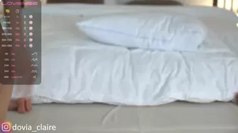dovia chaturbate Dark haired doll gently pulls pussy