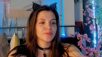 sadieevelyn chaturbate Hot lady furiously twirling big ass