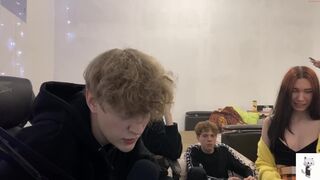 morgue777 chaturbate  shows how deep a toy can be in your mouth