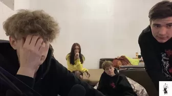 morgue777 chaturbate Blissful bitch pulls pussy
